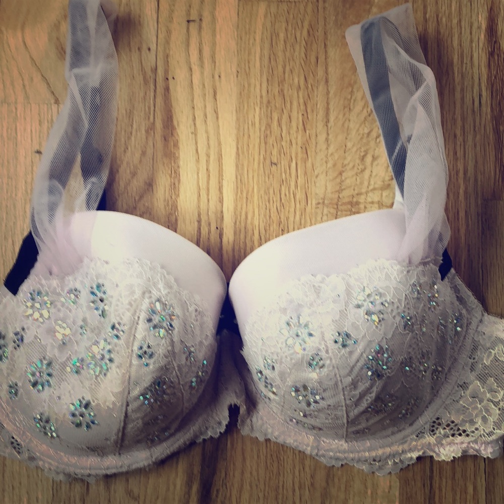 Lite purple & black & mesh & rhinestone bra 38D